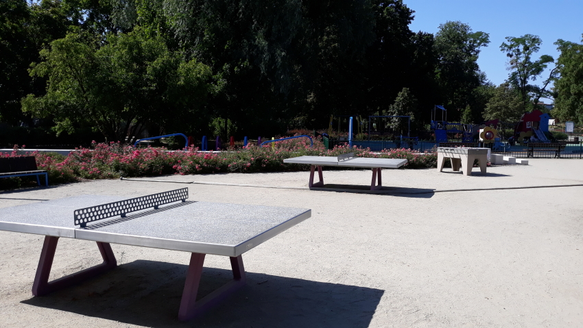 Park Bajka_stoły do pingponga