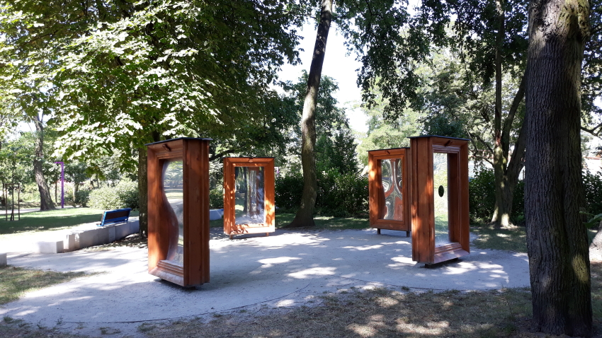 Park Bajka_lustra