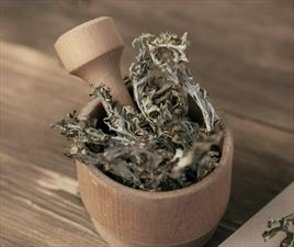 rozdrabnianie ziół, Podlaskie Ziółko Łukasz Mackiewicz, Hajnówka