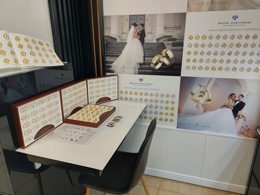 Sprzedaż oraz naprawa biżuterii srebrnej i złotej, Grzegorz Połajdowicz Salon jubilerski, Wąbrzeźno