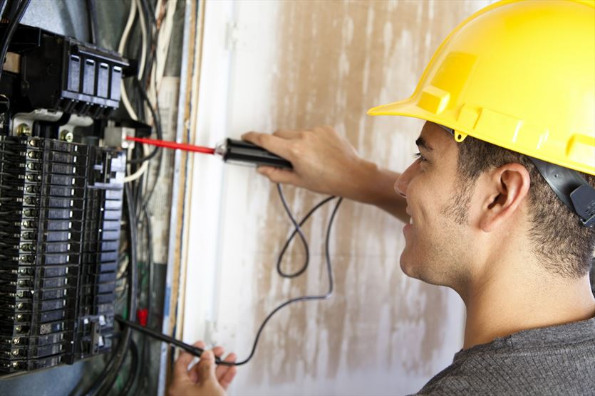 Usługi elektryczne - instalacje i naprawy, Przemysław Brzeziński Usługi Elektryczne, Popowo