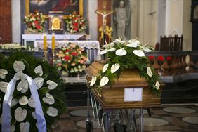 sprzedaż trumien, Zakład Pogrzebowy PHU Mikołaj Lesiński Credo, Solec Kujawski