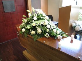 wieniec pogrzebowy, Zakład Usług Pogrzebowych Feniks Henryk Wszołek, Hanna Wszołek spółka Jawna, Grudziądz