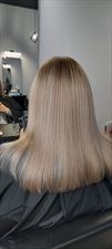 strzyżenie damskie, Salon Fryzjerski Istellita Olha Dan, Gdynia