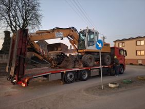 transport koparek kołowych, Transport maszyn rolniczych - Robert Węsiora, Kosowo