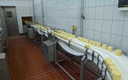 Przenośniki z Systemem Mycia Taśmy