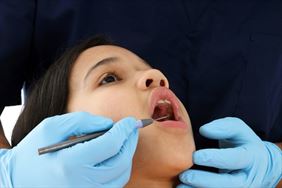 stomatologia dziecięca, Agnieszka Gąsiorek-Barczyk Lekarz stomatolog Gabinet Stomatologii Rodzinnej, Gliwice