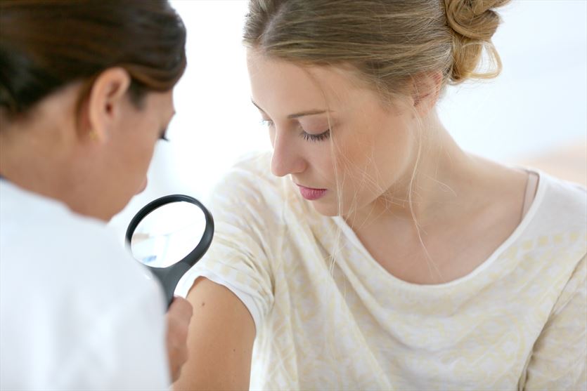 przyjazna Lekarze - dermatolodzy, Anna Ziajka-Paluch Lek. Specj. Chorób Skórnych i Wenerycznych Dermatolog, Cieszyn