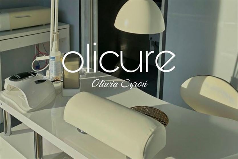 Stylizacja paznokci w miłej atmosferze, Olicure Oliwia Cyroń, Żory