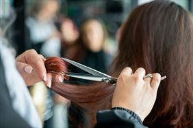 usługi fryzjerskie, Salon fryzjerski Uleyka Khrystyna Kurchyk, Żory