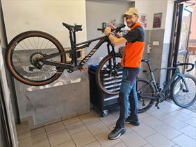 sklep rowerowy, serwis rowerowy, sprzedaż rowerów, Sklep I Serwis Rowerowy Koło - Karol Rogoża, Gliwice