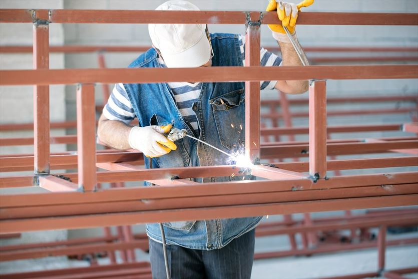 Produkcja i montaż ogrodzeń, bram oraz balustrad, Rafał Jagiełka Raftech, Zawiercie