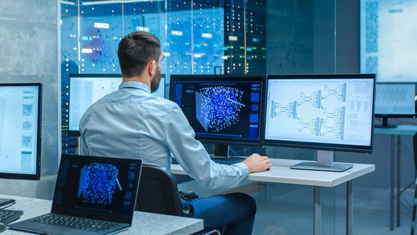 Wsparcie informatyczne dla firm oraz instytucji , Knowbit Andrzej Knapek, Buczkowice