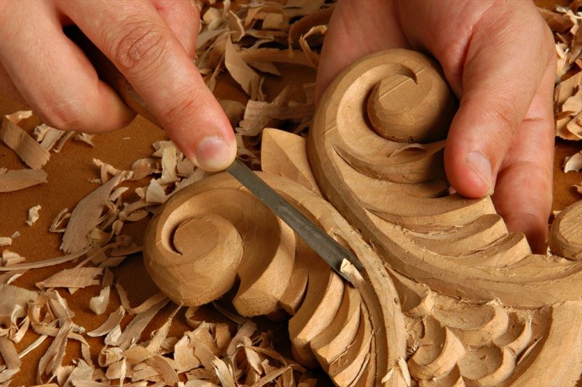 Ręcznie produkowane dekoracje z drewna, Technoart Artur Fert, Toszek