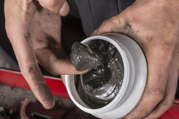 Kleje i żywice, Chemtech Zaopatrzenie przemysłu Premium Partner Dystrybutor Loctite i Teroson, Gliwice