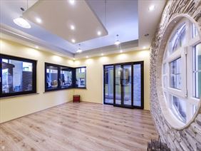 okna, Oknoland Spółka z ograniczoną odpowiedzialnością, Radzionków