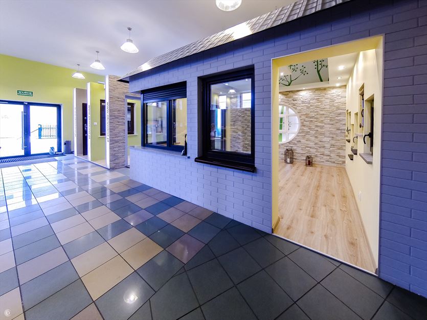 przyjazna Okna, Oknoland Spółka z ograniczoną odpowiedzialnością, Radzionków