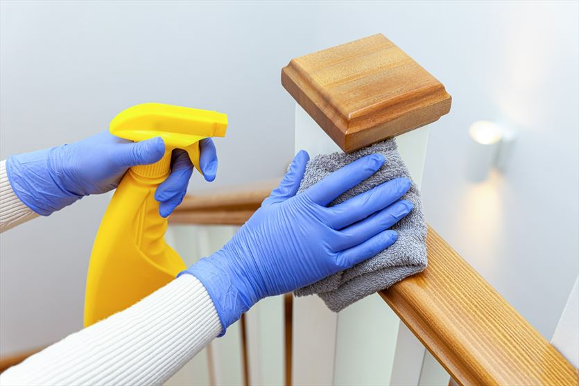 Sprzątanie pomieszczeń i przestrzeni zewnętrznych, Bożena Moskwa Prowent Agencja Usługowo-handlowa, Chorzów