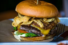 burgery i przekąski, Absurdalna - Starkraft Brewpub, Katowice