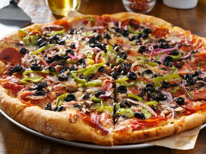 Pizza nocą