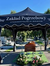 namiot trumna, Zakład pogrzebowy w Nowym Sączu, Nowy Sącz