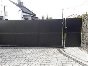 brama, Ryszard Czyż Metaloplastyka, Kraków