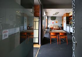 miejsce na nocleg, noclegi, pokoje gościnne, Bed & Breakfast Mikunda Restauracja i Noclegi. Pokoje gościnne, kwatery dla pracowników, Chrzanów