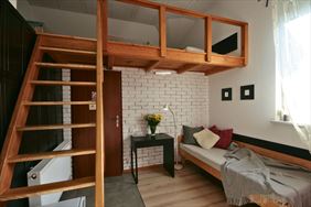 miejsce na nocleg, noclegi, pokoje gościnne, Bed & Breakfast Mikunda Restauracja i Noclegi. Pokoje gościnne, kwatery dla pracowników, Chrzanów