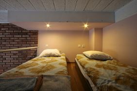 miejsce na nocleg, noclegi, pokoje gościnne, Bed & Breakfast Mikunda Restauracja i Noclegi. Pokoje gościnne, kwatery dla pracowników, Chrzanów