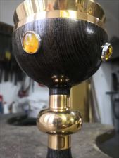 kielich z czarnego dębu, Pracownia Brązownicza s.c. Adam Krok Grzegorz Krok, Kraków