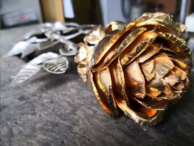 róża, Pracownia Brązownicza s.c. Adam Krok Grzegorz Krok, Kraków