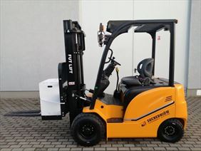 używane wózki widłowe sprzedaż, Fut Lift Sp. z o.o., Suchedniów