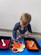 rozwój kreatywności, Żłobek Wesołe Misie Słomniki, Słomniki