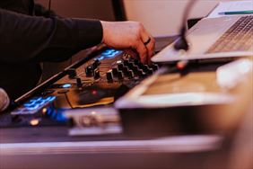 prowadzenie imprez, Evolution Lights Światło dj dźwięk Mariusz Koza, Roztoka