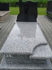 nagrobek kamienny, Zakład Pogrzebowy i Kamieniarski Memoria, Rudawa
