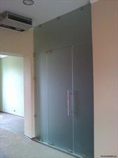 szklane drzwi, Centrum obróbki szkła, Bochnia