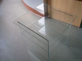 szklana gablota, Centrum obróbki szkła, Bochnia