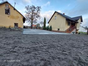 prace ziemne, Prace ziemne i usługi mini koparką Dok-Bud Grzegorz Doktór, Podwale