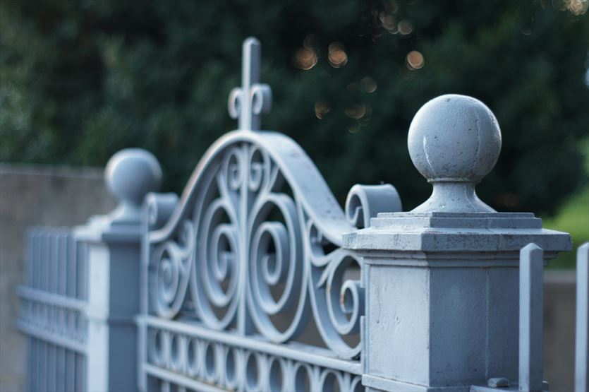 Solidne ogrodzenia i eleganckie balustrady, Met-Rix Tomasz Sass, Tomaszów Mazowiecki