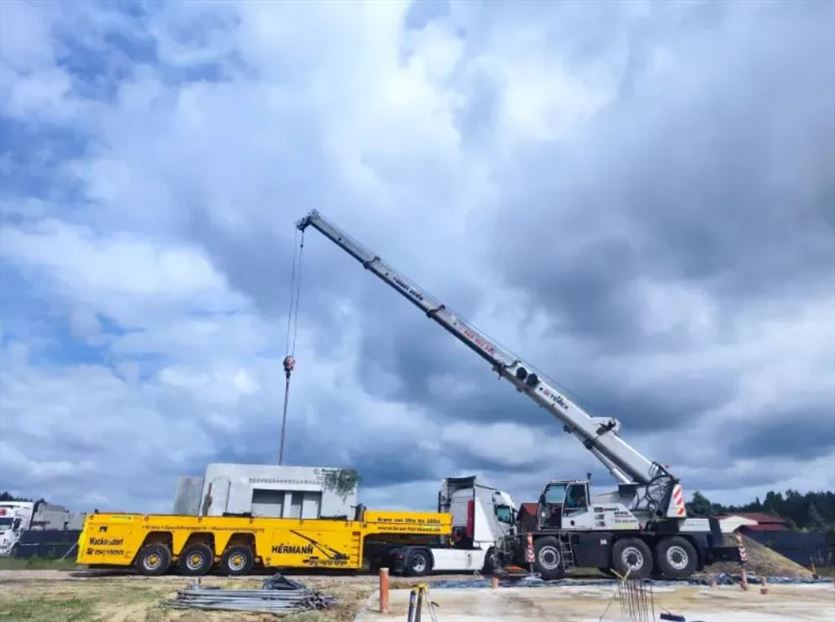 Usługi dźwigiem, Dobry Dźwig Wojciech Dobras, Kłocko