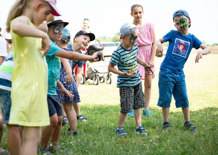 przyjazna Dzieci - opieka, organizacja zabaw, Rysiowe Animacje, Łaznowska Wola