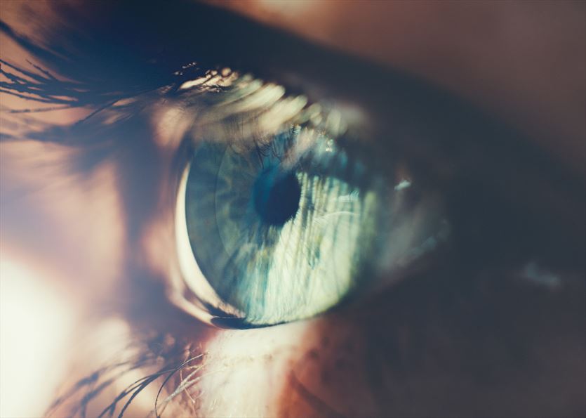 Laserowa korekcja wzroku, Chirurgia okulistyczna Zbigniew Wyrzykowski, Łódź