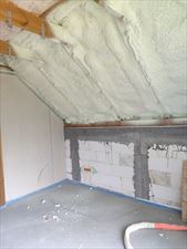 docieplenia, izolacje natryskowe pianą PUR,, CIEPŁY KĄT Izolacje natryskowe pianą PUR, Rzucewo