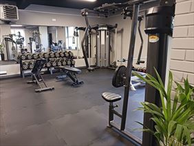 trenerzy personalni dla zaawansowanych, Fit Gym - Siłownia i suplementy, Ropczyce