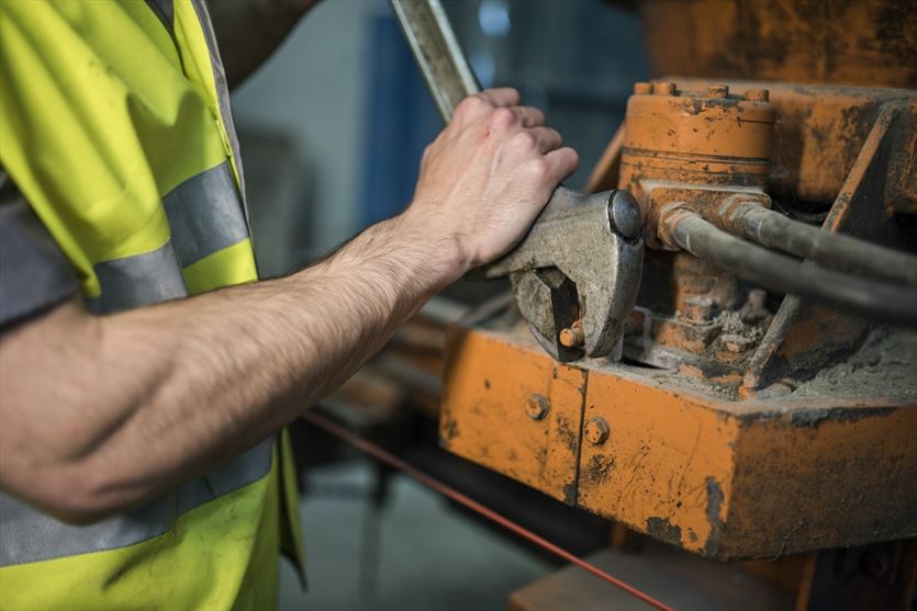 Mobilny serwis koparek, ładowarek, traktorów i innych maszyn, Agro Serwis Dawid Banachowicz, Bezwola