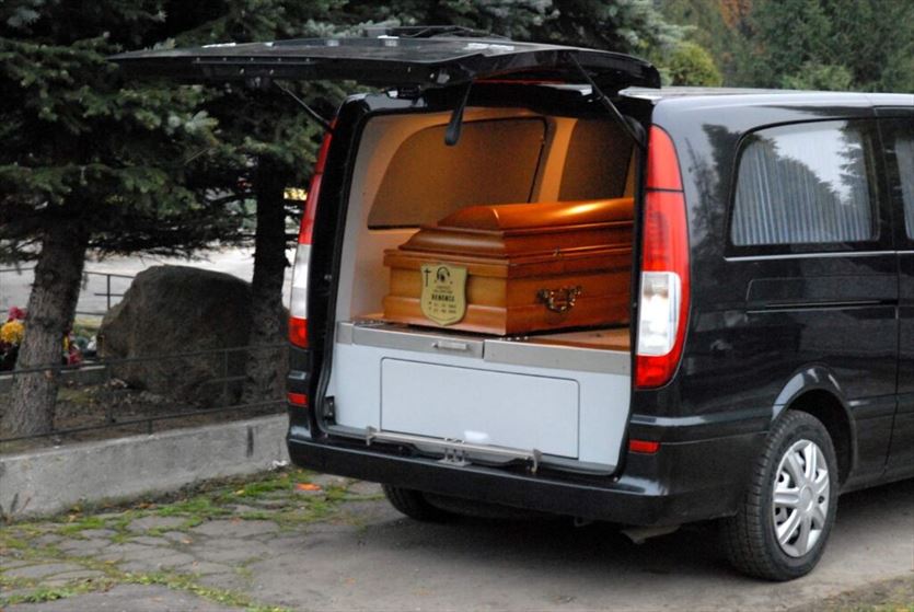 Organizacja pogrzebów świeckich i katolickich, Arka s.c. Usługi pogrzebowe Elżbieta Michałowska, Anna Michałowska, Olsztyn