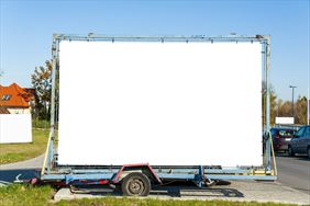 wynajem przyczepek, Tomasz Bach - Reklama Mobilna, Bartoszyce