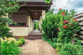 układanie kostki na chodnikach, Naturbud Sp. z o. o., Olsztyn