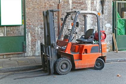 wynajem wózków widłowych