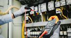 Jarosław Szymkowiak, instalacje elektryczne, naprawy obecnych instalacji, montaż oświetlenia, Plewiska